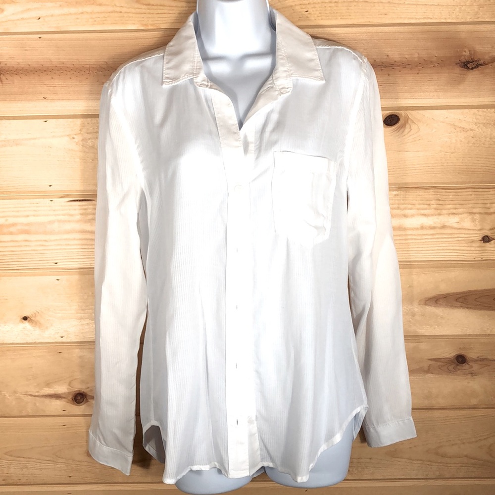 Cloth & Stone White Button Down Shirt